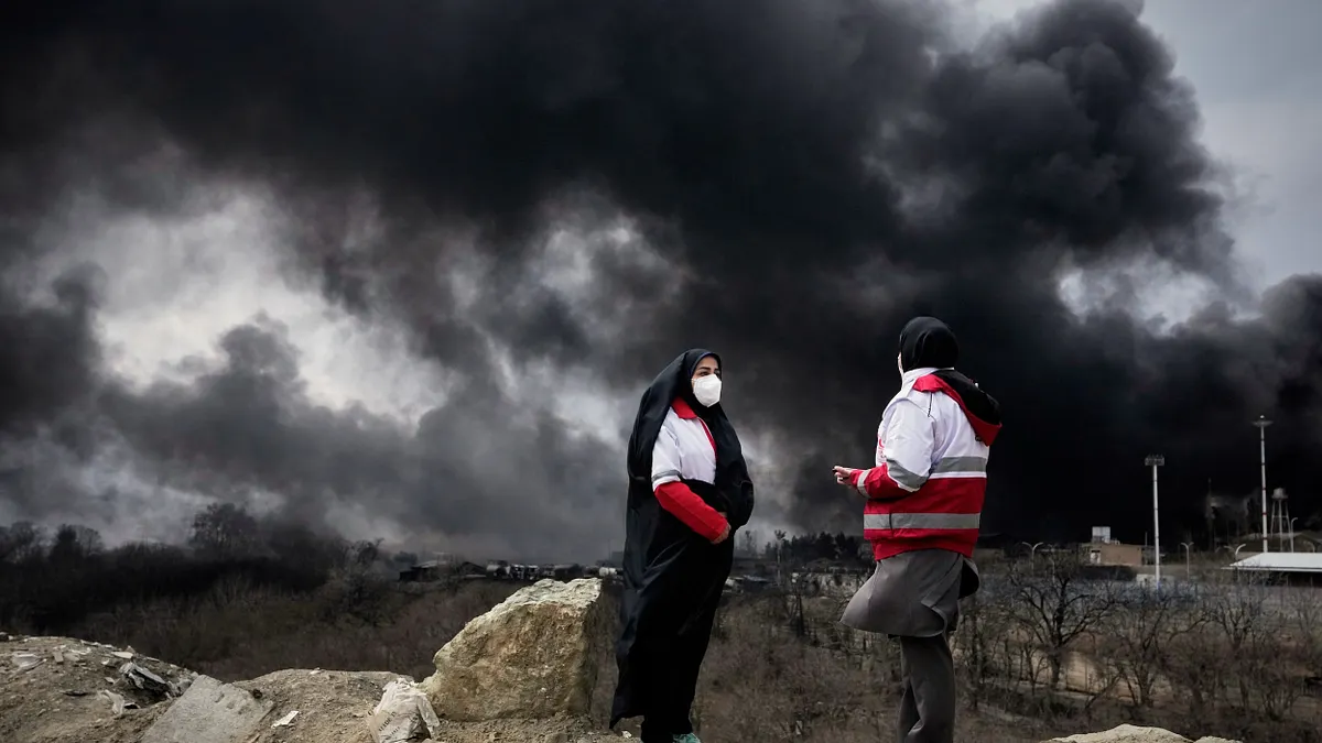 美伊戰爭最新戰況消息曝!本文為你整理美伊戰爭最新戰況、美軍搜救任務懶人包,帶你一次看懂這場驚心動魄的敵後救援與中東最新局勢。(美聯社)