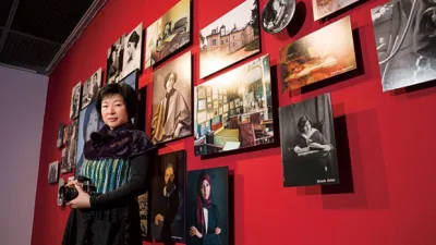 彭怡平希望藉由打開「女人的房間」,重新思索全世界女性與空間的關係。(攝影者.孔繁毅)
