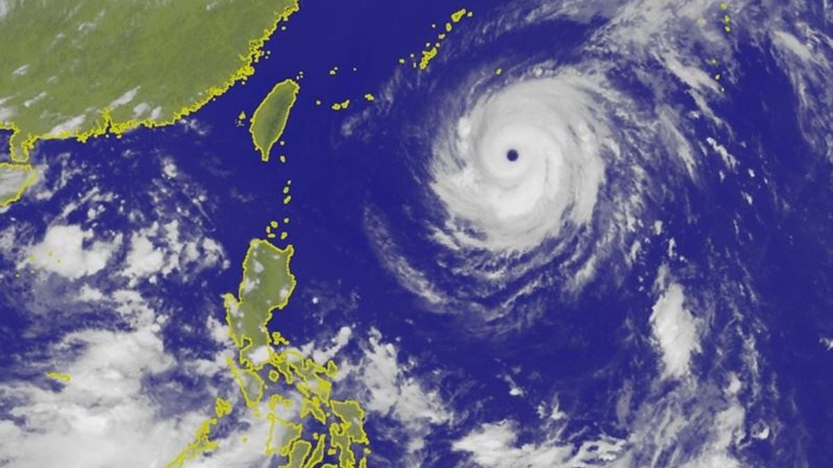 颱風瑪莉亞將成為今年度侵台首例,中央氣象局已於9日下午2:30分發布海上警報。(取自中央氣象局) 颱風瑪莉亞將成為今年度侵台首例,中央氣象局已於9日下午2:30分發布海上警報。(取自中央氣象局)