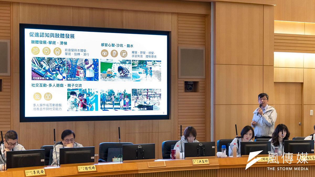 農業局局長諶錫輝進行專題報告。(圖/李梅瑛攝) 農業局局長諶錫輝進行專題報告。(圖/李梅瑛攝)