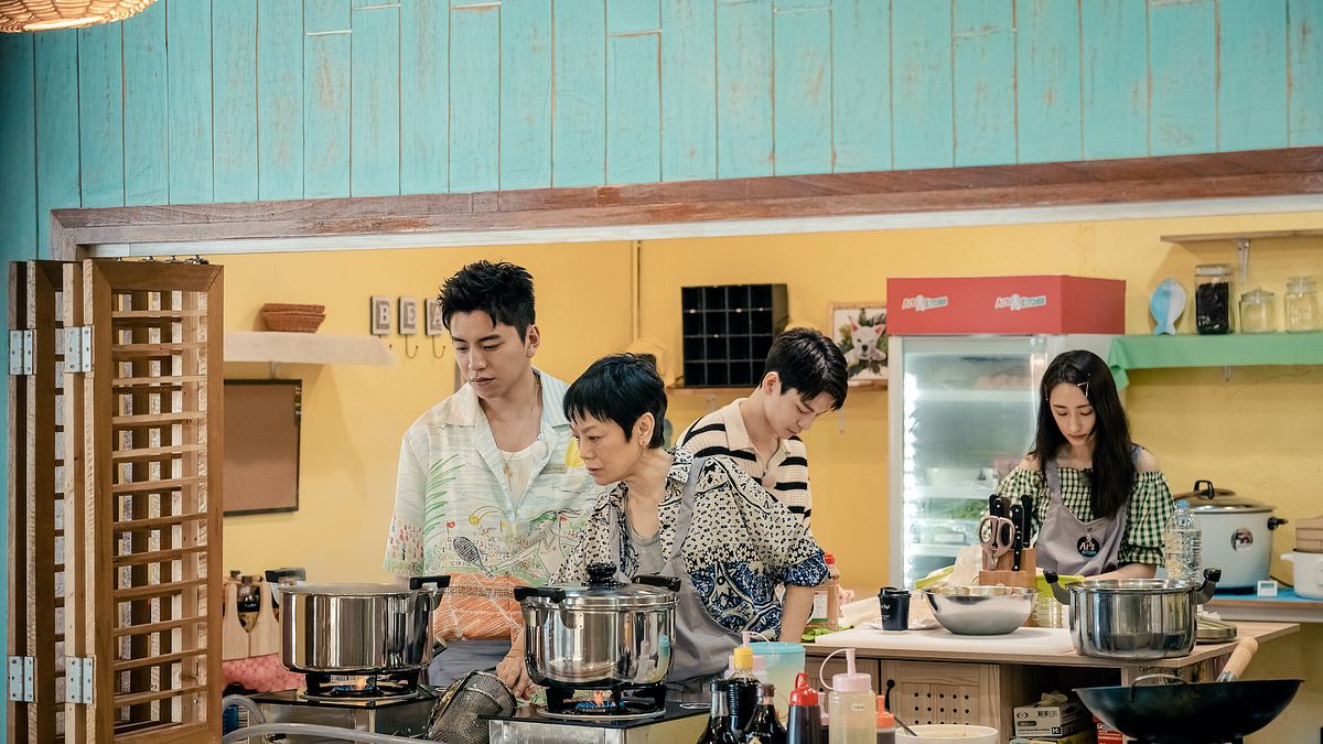 林柏宏是《艾嘉食堂》的第1位實習生。(圖/泰坦星文創影視提供) 林柏宏是《艾嘉食堂》的第1位實習生。(圖/泰坦星文創影視提供)