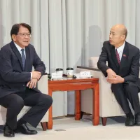 立法院院長韓國瑜接見總統府秘書長潘孟安偕同監察院第七屆監察委員被提名人。(陳品佑攝) 立法院院長韓國瑜接見總統府秘書長潘孟安偕同監察院第七屆監察委員被提名人。(陳品佑攝)