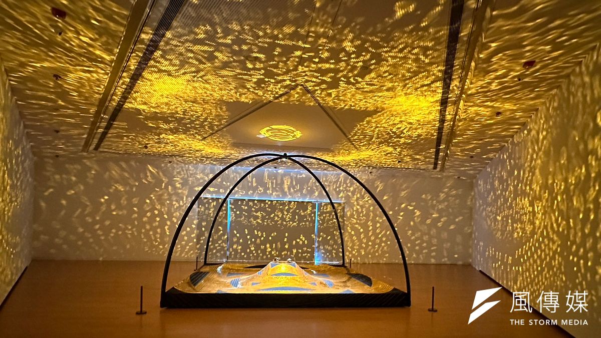 亞大現代美術館即日起舉辦「阿罩霧神遊天地—藝術・科技特展」,展出當代藝術家作品-董承廉作品。(圖/王秀禾攝) 亞大現代美術館即日起舉辦「阿罩霧神遊天地—藝術・科技特展」,展出當代藝術家作品-董承廉作品。(圖/王秀禾攝)