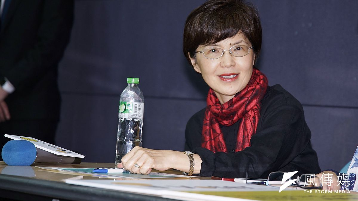 國安人事異動,國安局長由陳明通接任,陸委會主委由邱太三接任,國防部長由邱國正接任,原國防部長嚴德發轉任國安會諮委。中山大學政治學研究所教授廖達琪(見圖)分析,總統蔡英文可能希望爭取更多與中國對話的空間。(資料照,盧逸峰攝) 國安人事異動,國安局長由陳明通接任,陸委會主委由邱太三接任,國防部長由邱國正接任,原國防部長嚴德發轉任國安會諮委。中山大學政治學研究所教授廖達琪(見圖)分析,總統蔡英文可能希望爭取更多與中國對話的空間。(資料照,盧逸峰攝)