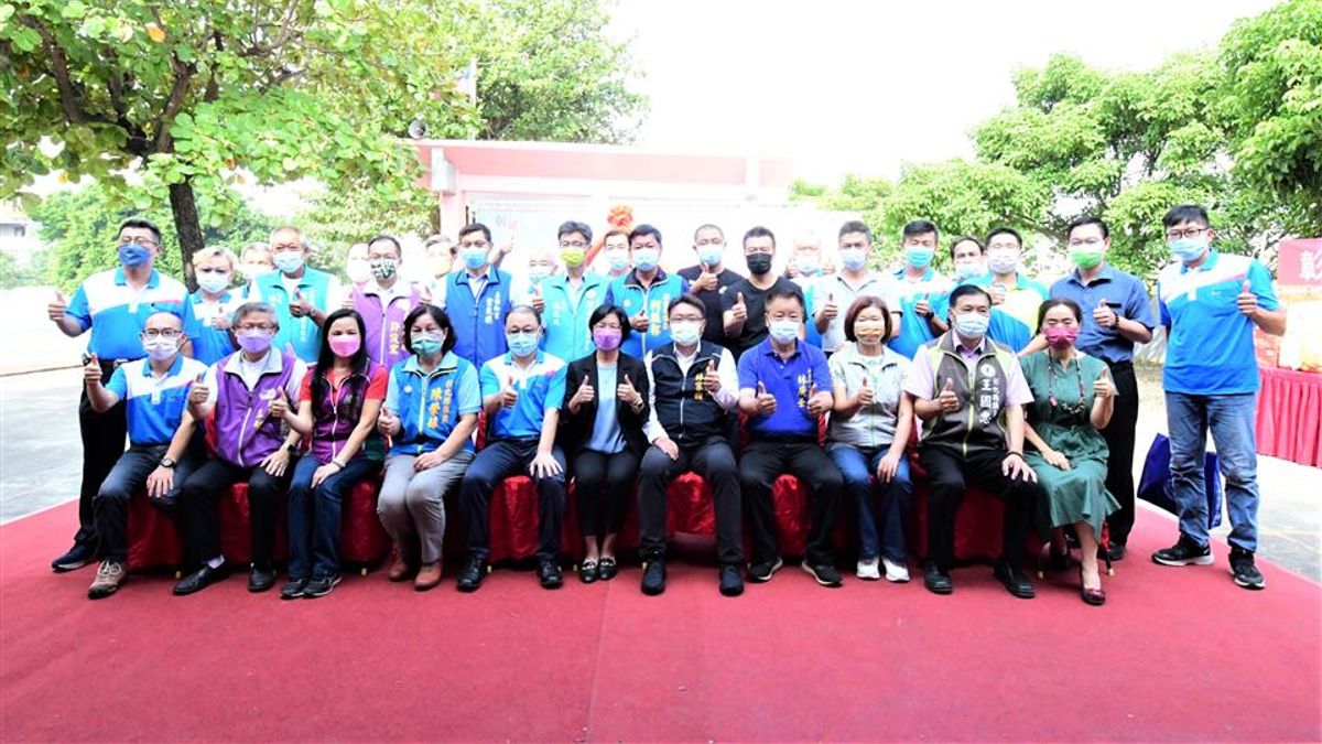 彰化縣長王惠美主持和群國中活動中心動土典禮。(圖/彰化縣政府) 彰化縣長王惠美主持和群國中活動中心動土典禮。(圖/彰化縣政府)