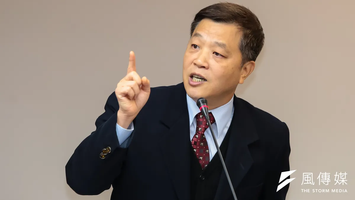 勞動部長陳雄文於衛環委員會備詢。(顏麟宇攝)