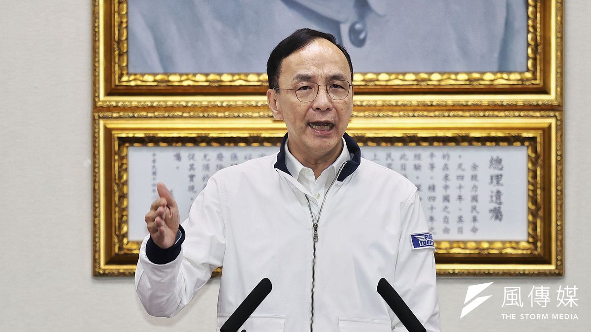 國民黨主席朱立倫在國民黨中常會發表談話,批評賴清德獨裁,却遭到外國駐台單位抗議。(柯承惠攝) 國民黨主席朱立倫在國民黨中常會發表談話,批評賴清德獨裁,却遭到外國駐台單位抗議。(柯承惠攝)