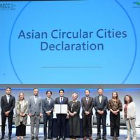 横浜市はアジア版「循環型都市宣言制度」の第1号署名都市となり、山中市長のイクレイ世界理事会理事就任とともに循環型都市移行を主導する姿勢を示した。(写真/横浜市提供) 横浜市はアジア版「循環型都市宣言制度」の第1号署名都市となり、山中市長のイクレイ世界理事会理事就任とともに循環型都市移行を主導する姿勢を示した。(写真/横浜市提供)