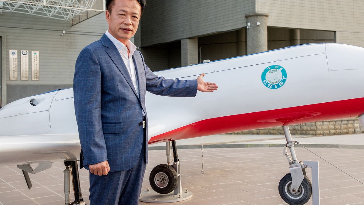 嘉義縣長翁章梁蟬聯五星縣長,施政滿意度、施政分數皆全台第一。(圖/嘉義縣政府提供) 嘉義縣長翁章梁蟬聯五星縣長,施政滿意度、施政分數皆全台第一。(圖/嘉義縣政府提供)