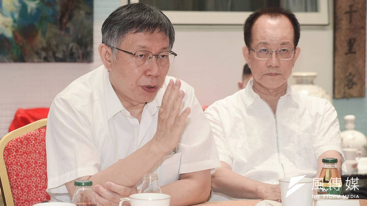 備戰2024,民眾黨資深中央委員、選舉決策委員林富男(右起)表示,黨主席柯文哲早已定於一尊, 將於5月20日開記者會宣布參選總統。(徐炳文攝) 備戰2024,民眾黨資深中央委員、選舉決策委員林富男(右起)表示,黨主席柯文哲早已定於一尊, 將於5月20日開記者會宣布參選總統。(徐炳文攝)