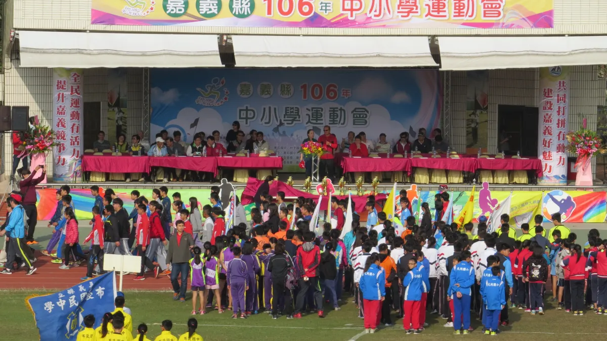游泳比賽創佳績 嘉縣8位國中小學生破大會紀錄