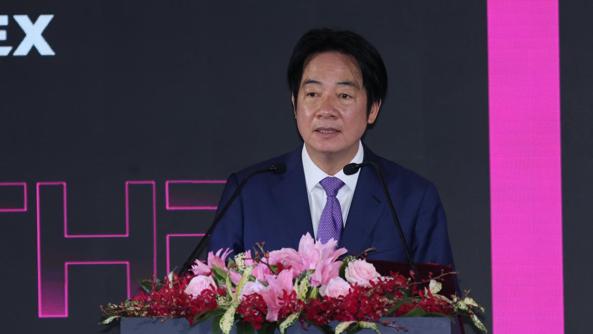 蔣萬安被酸答不出四獸山 他反嗆:說「苗栗不靠海」的賴清德知道百岳是哪100座?