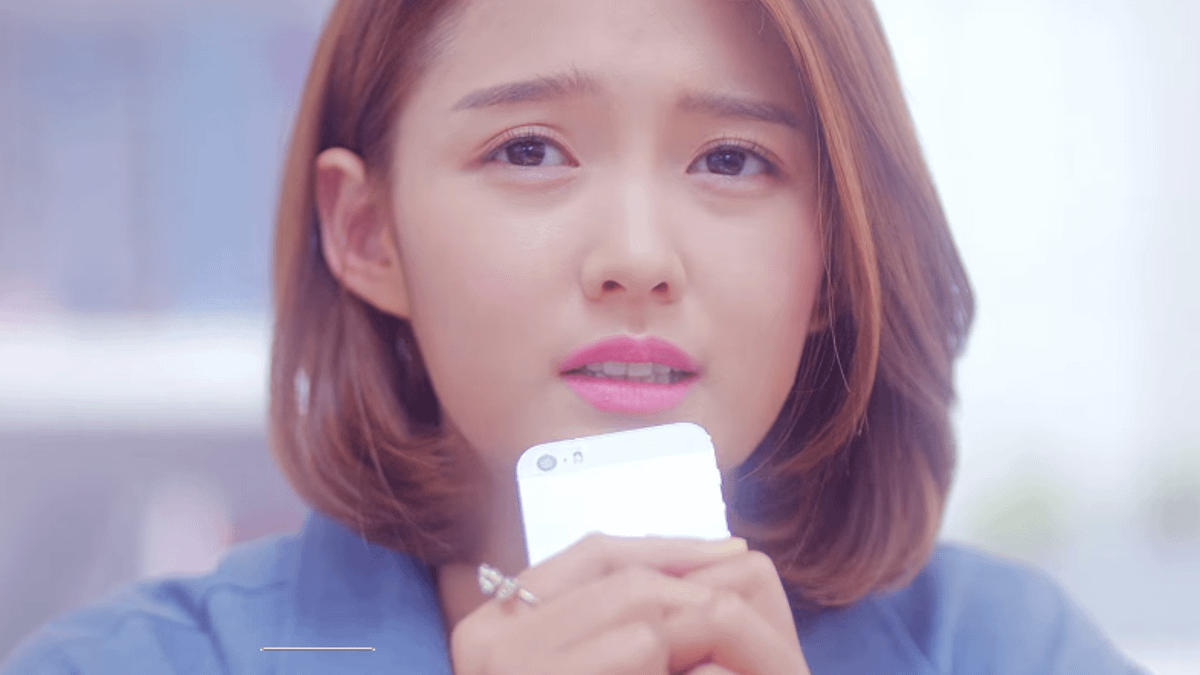 「他都不陪我,是不是不愛我」有人在親密關係中是缺乏安全感的,會變得依賴對方,但別忘了每個人都是獨立的個體。(示意圖非本人/翻攝自youtube) 「他都不陪我,是不是不愛我」有人在親密關係中是缺乏安全感的,會變得依賴對方,但別忘了每個人都是獨立的個體。(示意圖非本人/翻攝自youtube)