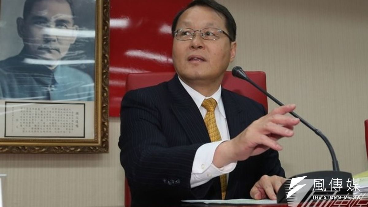 內政部次長蕭家淇28日下午舉行記者會,宣布大埔案不上訴。(余志偉攝) 內政部次長蕭家淇28日下午舉行記者會,宣布大埔案不上訴。(余志偉攝)