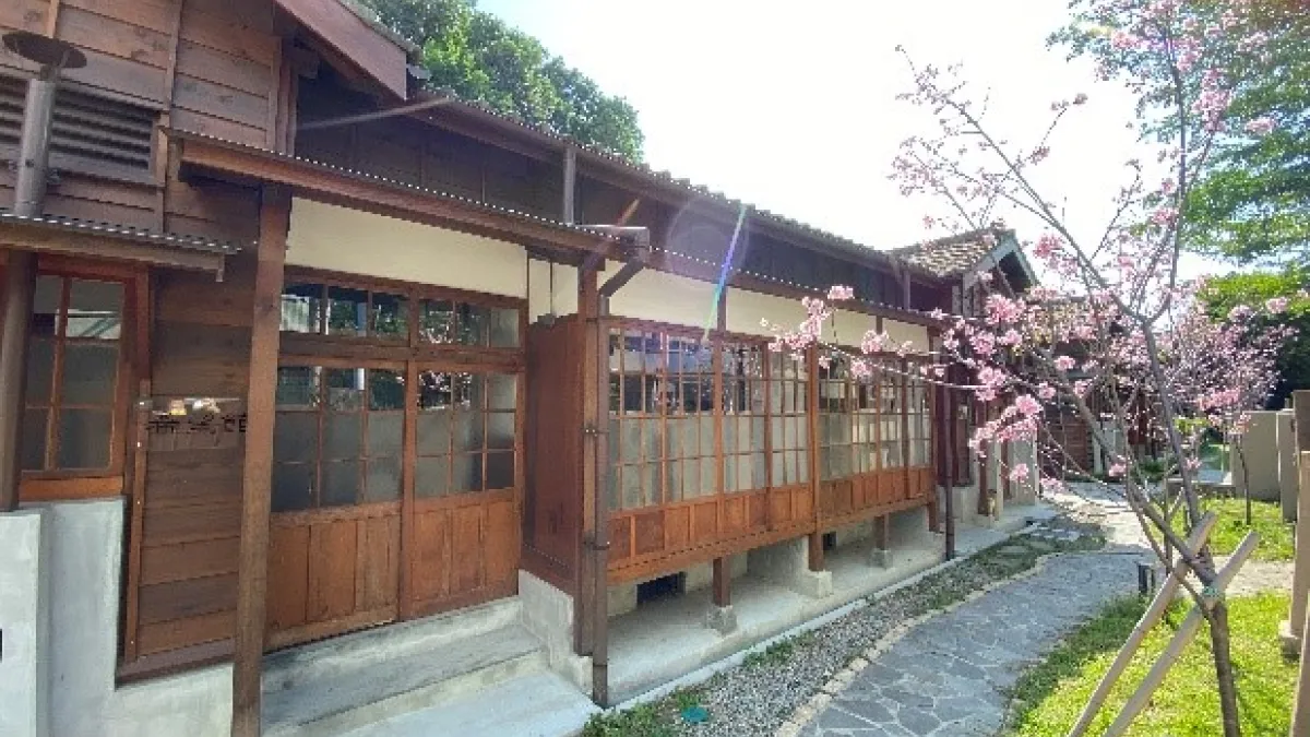台中市政府觀光旅遊局盤點6處網紅,不用搭乘飛機彷彿置身國外-清水國小日式宿舍。(圖/台中市政府)