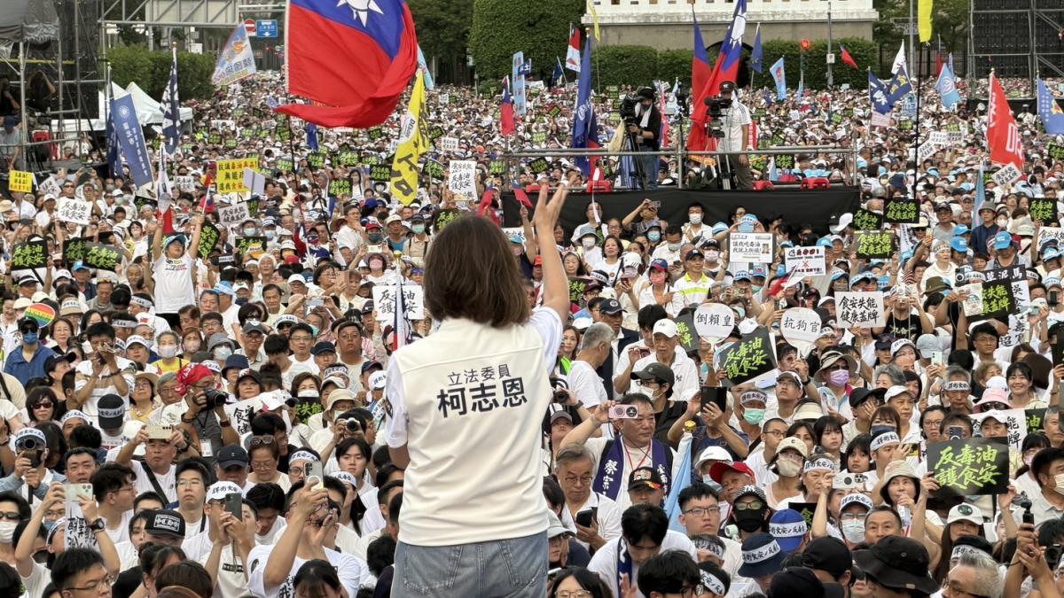 凱道反食安集會登場!柯志恩批政府失職:守不住人民餐桌,如何守護台灣