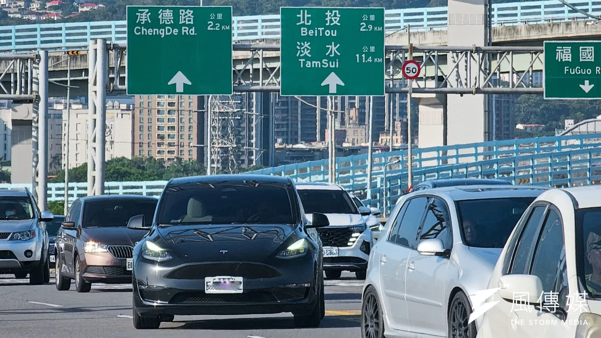 汽車駕照新制6/30上路!題數增至50題,新手與重考者需注意這些變化。(資料照/洪煜勛攝)
