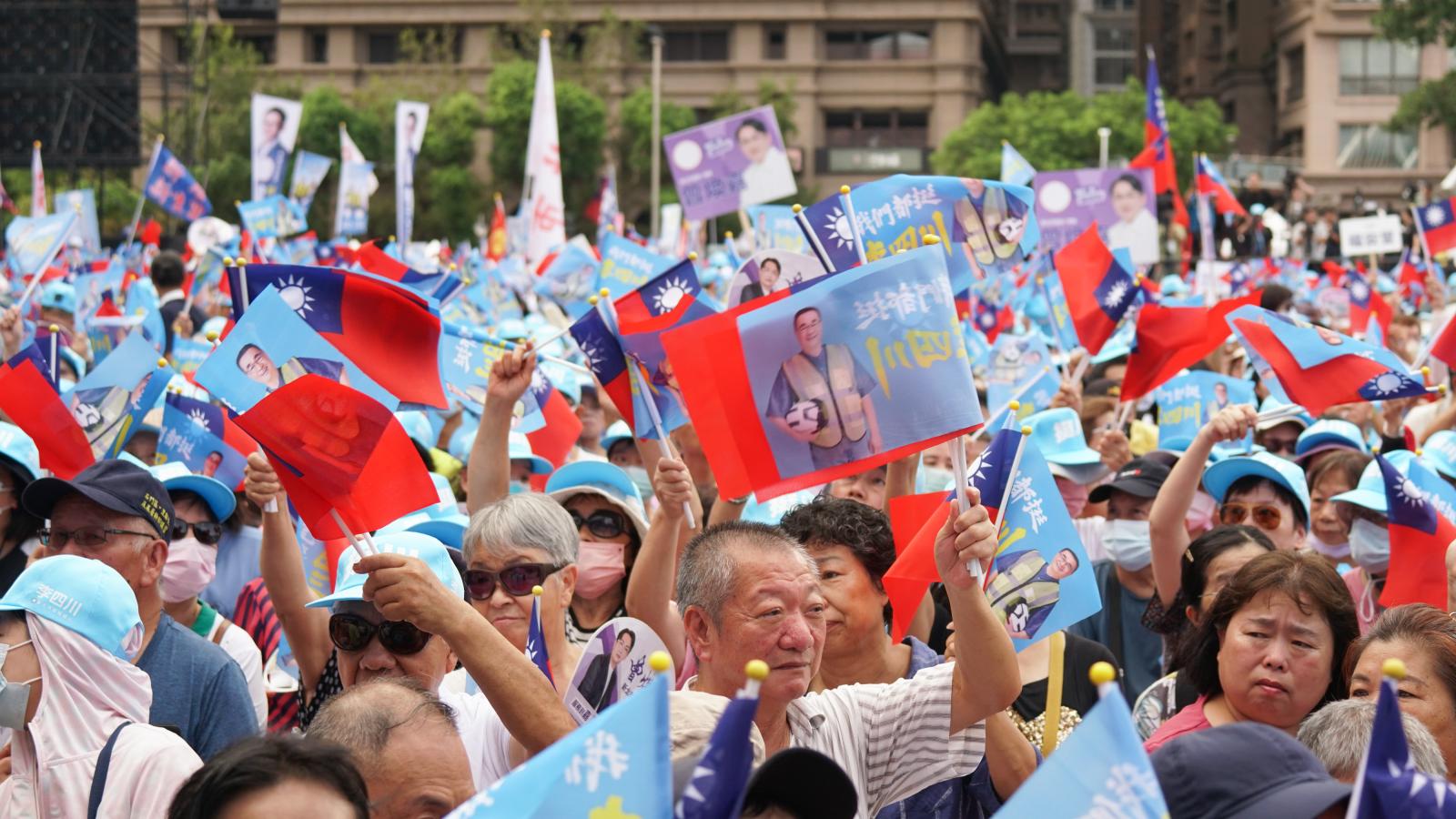 幕後》不只沈伯洋威脅!蔣萬安動彈不得 國民黨組織被上「手銬腳鐐」