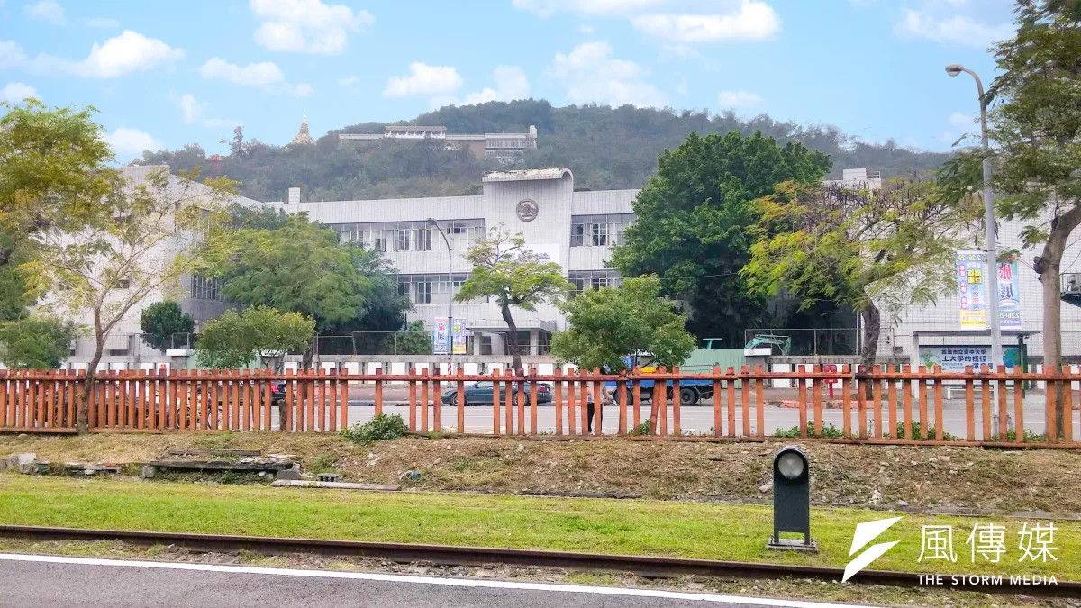 高雄市府希望延續國人軍旅記憶,計劃將位於壽山入口處的金馬賓館舊館舍活化再生。(楊伯祿攝)