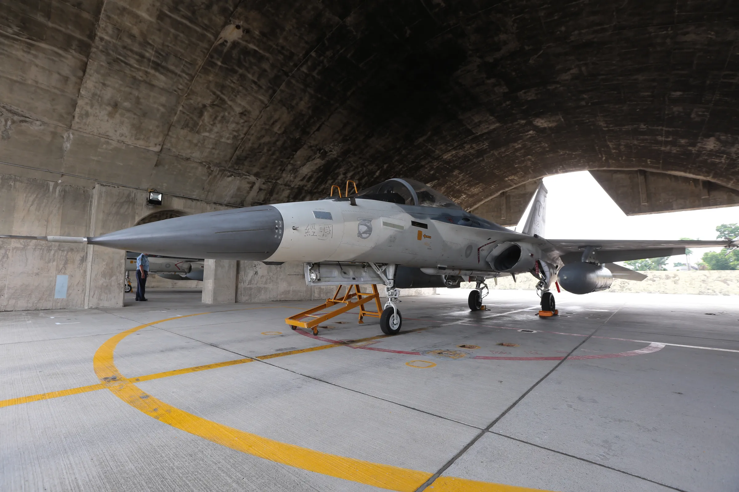 20170728-空軍第443戰術戰鬥機聯隊，IDF經國號戰機。（顏麟宇攝）