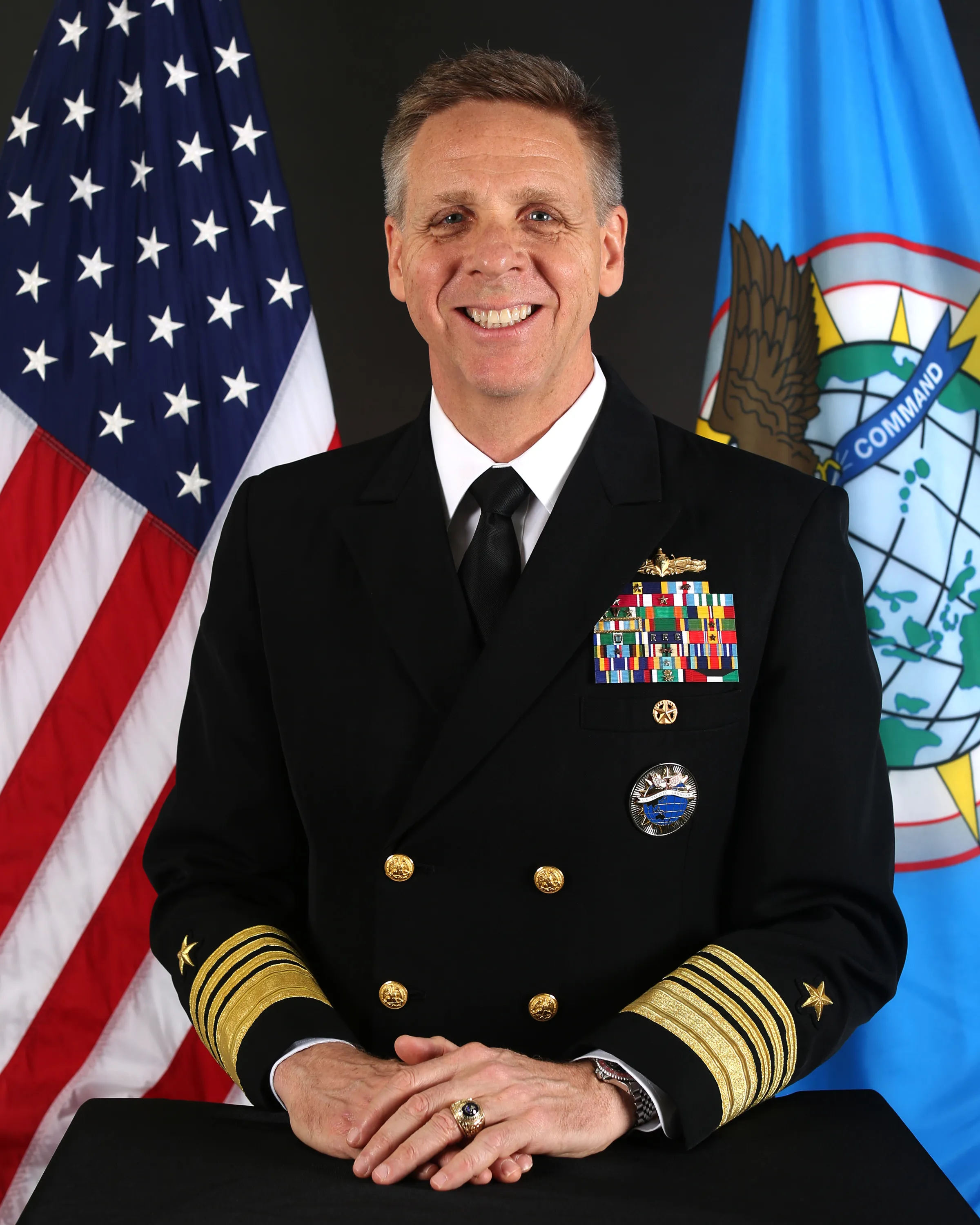 米軍のデービッドソン新インド太平洋軍司令官（大将）は、かつて台湾に売却されたオリバー・ハザード・ペリー級ミサイルフリゲート「テイラー（USS Taylor FFG-50）」（台湾引き渡し後は「銘伝」と命名）の艦長を務めた経歴を持つ。（ウィキペディアより）