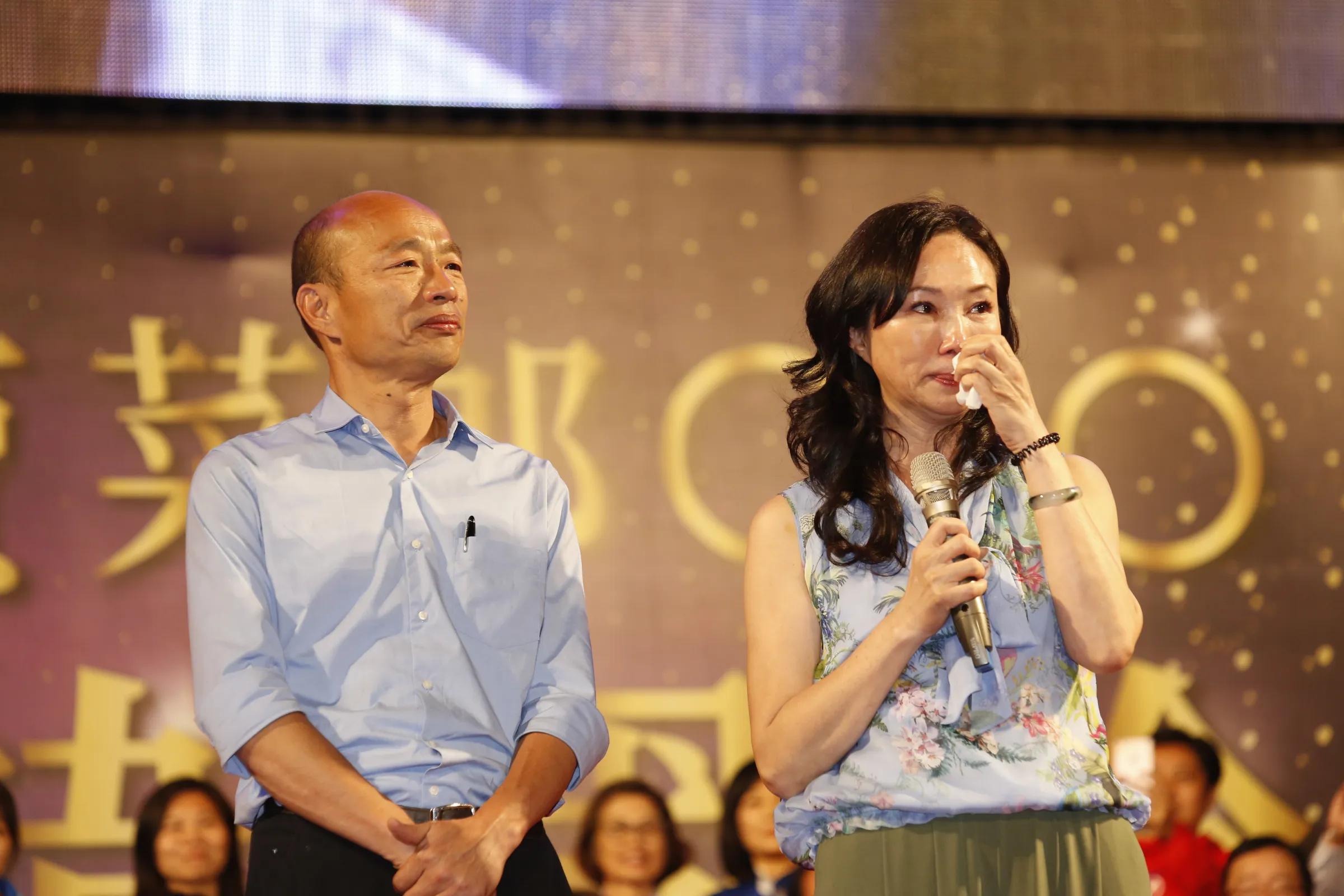 20181123-國民黨高雄市長候選人韓國瑜23日晚間舉辦「打造高雄、全台首富、世界第一等」選前之夜造勢晚會，韓國瑜夫人李佳芬也現身站台。（新新聞郭晉瑋攝）