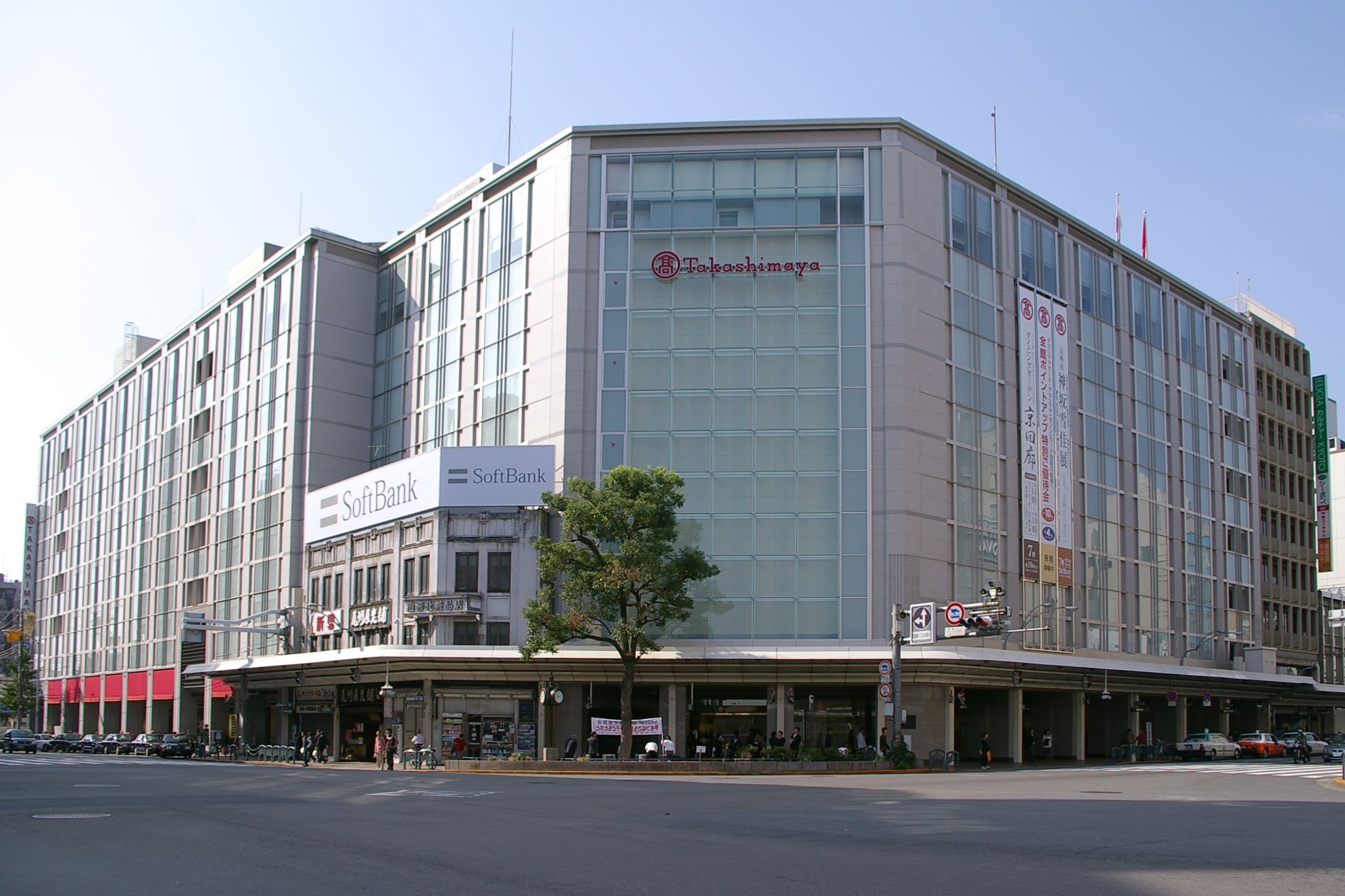 20190813-日本高島屋百貨京都店。（取自維基百科）