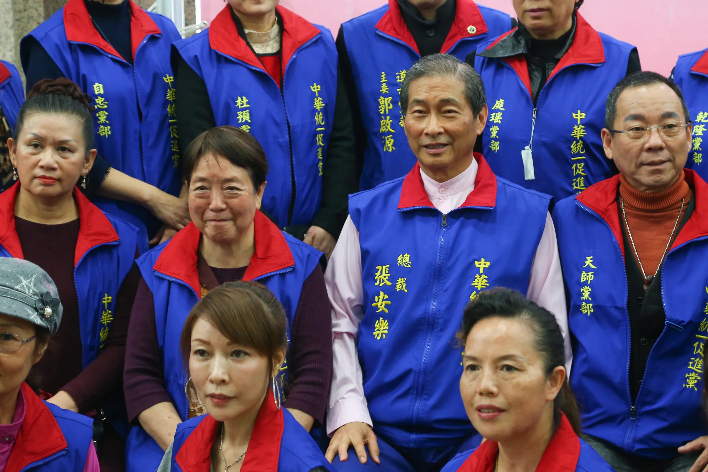 20191121-統促黨主席張安樂、前立委謝啟大等人21日至中選會進行不分區登記。（顏麟宇攝）