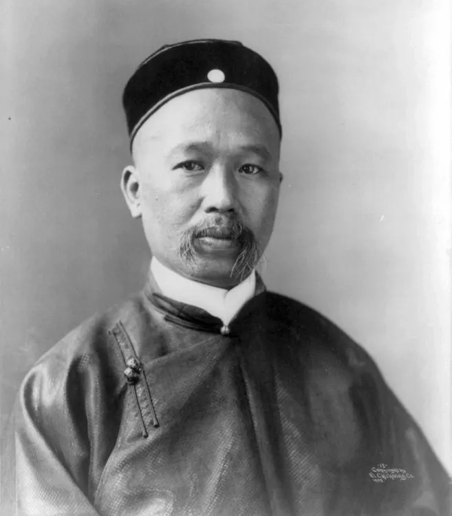 20191213-美國國會圖書館藏1905年康有為照片，蔡登山專文配圖。（作者提供）