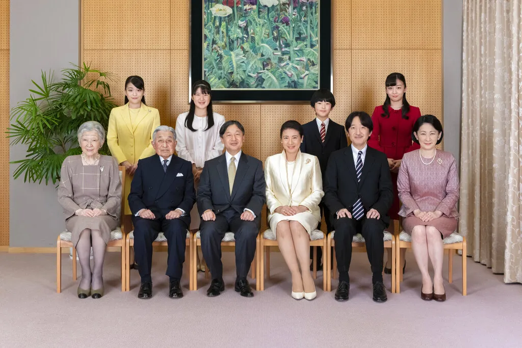 日本皇室的核心成員，天皇德仁的家族合照。（美聯社）