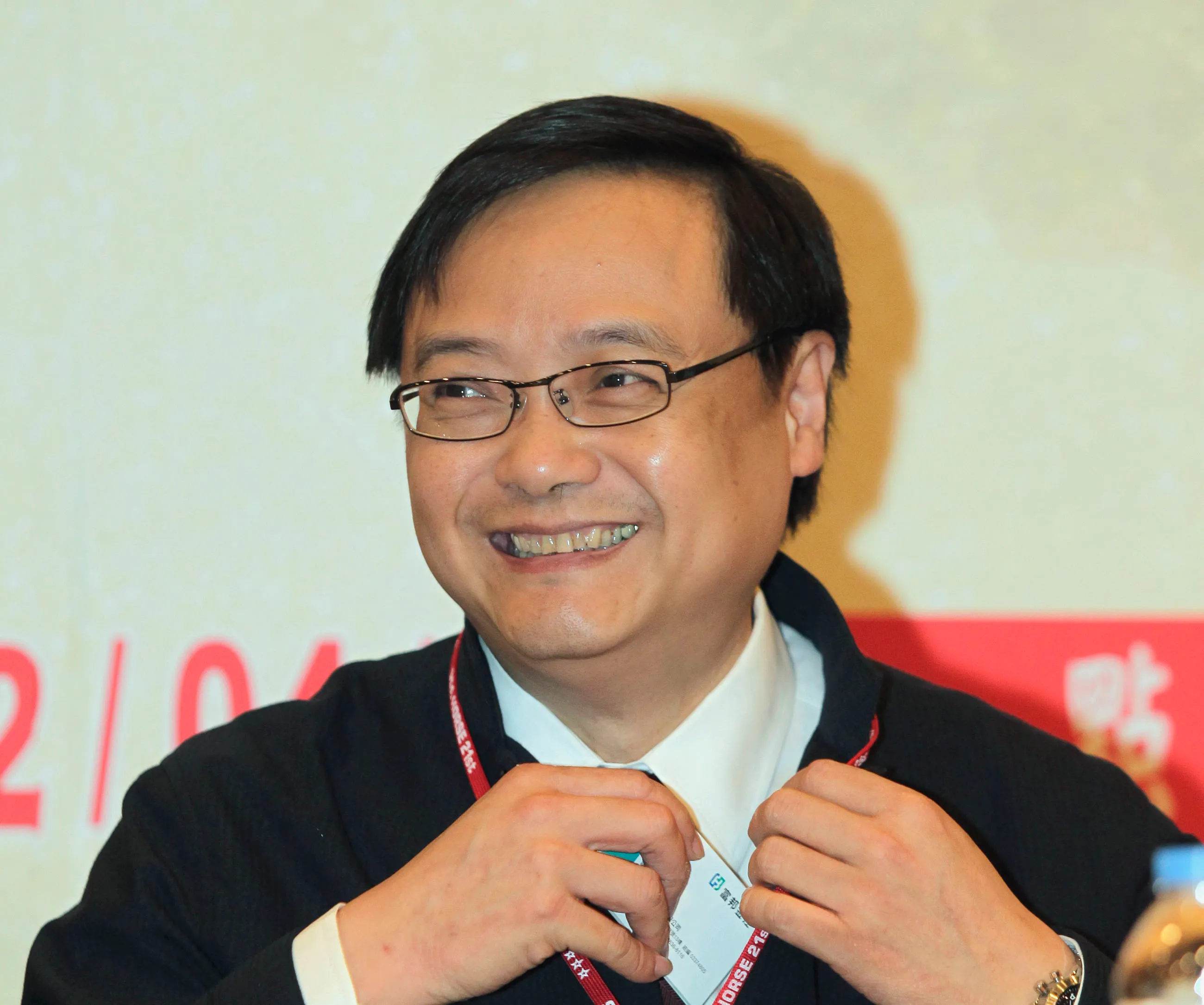 富邦金前總經理龔天行建議以國際合資合約中，常見解決股東僵局的終極方式，解決這樁跨越扁、馬、英三朝的官民股之爭。（新新聞資料照）