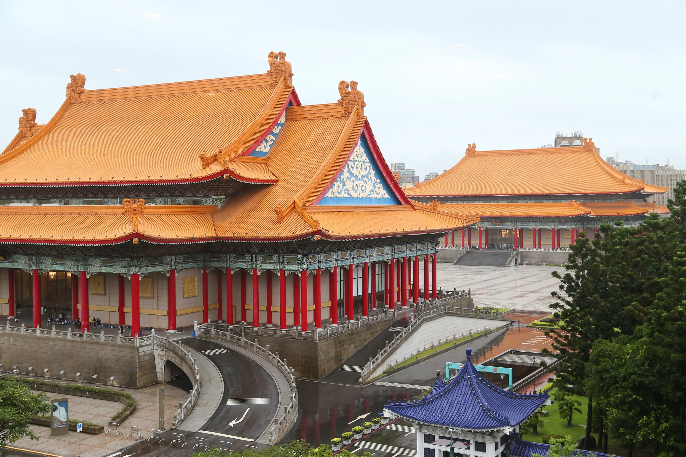 20200522-中正紀念堂國家音樂廳、國家戲劇院。（顏麟宇攝）