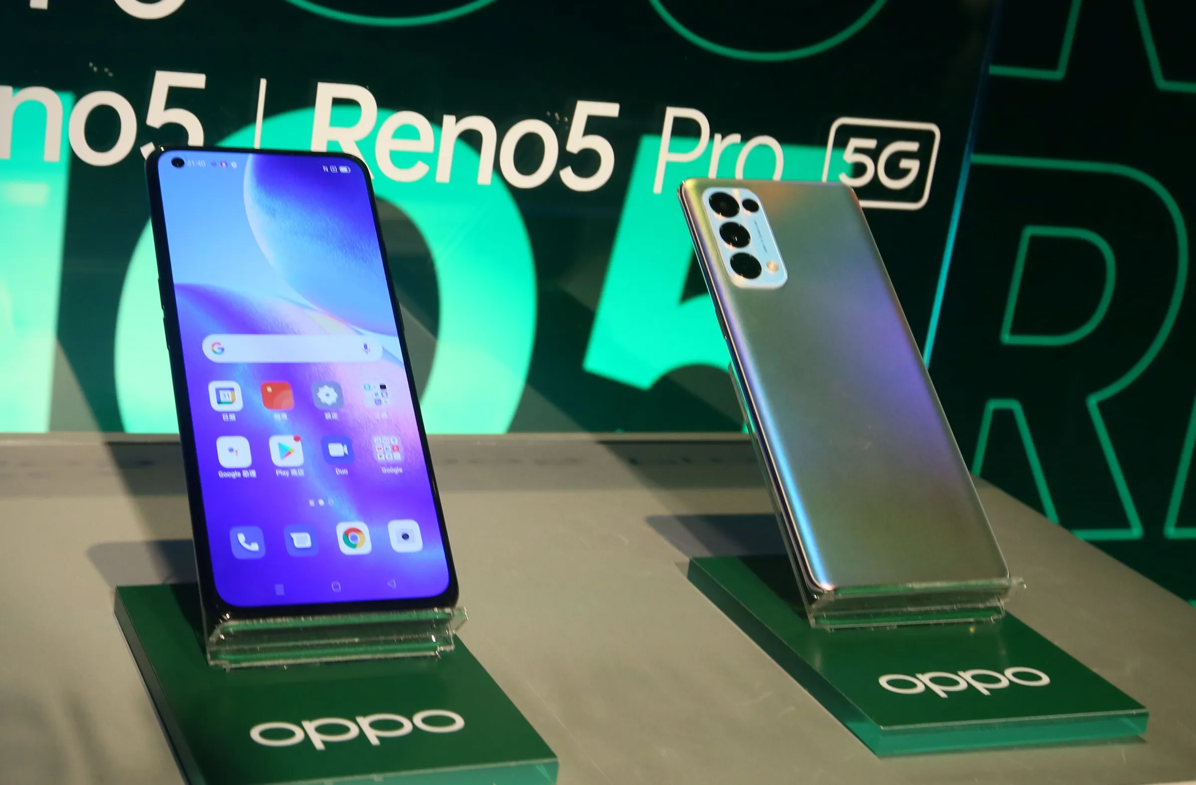 20210112-OPPO 12日在台發表「OPPO Reno5 及Reno5 Pro 5G 系列手機。(柯承惠攝)