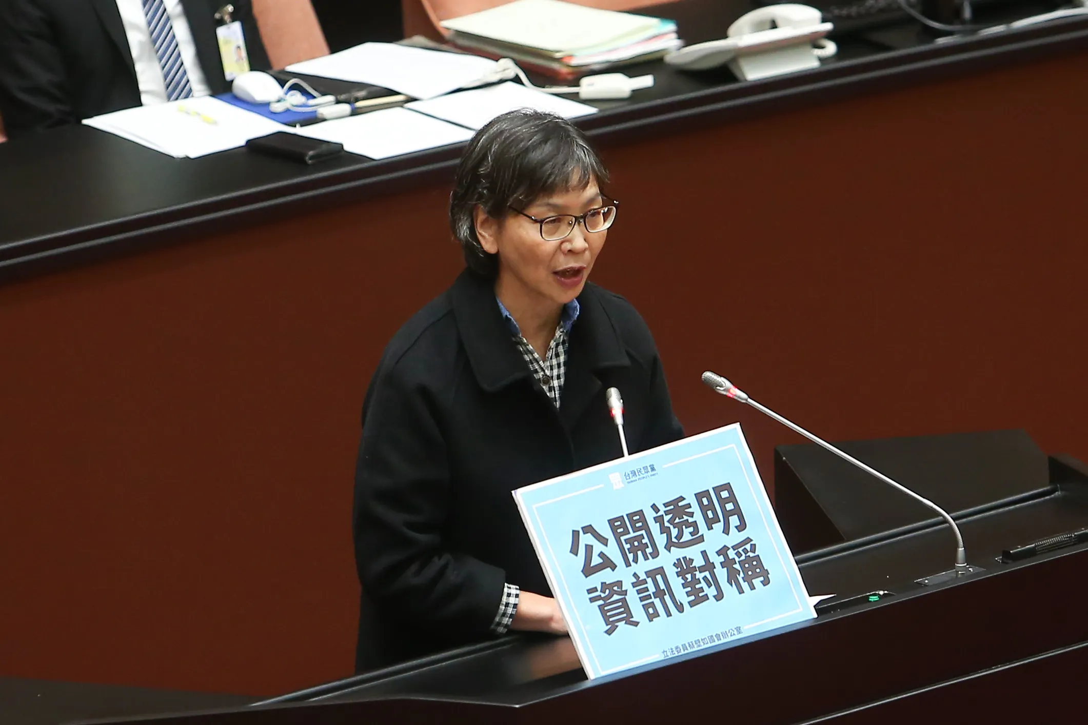 20210129-民眾党立法委員蔡壁如が2021年中央政府予算案に対する意見を発表した際の一コマ。（顔麟宇撮影）