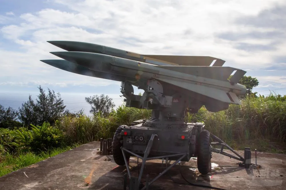 20220613-隨著鷹式飛彈（MIM-23）服役迄今逾50年，相關空防任務漸由國造天弓三型飛彈接替，軍方罕見曝光飛彈部隊訊息。（取自軍聞社）