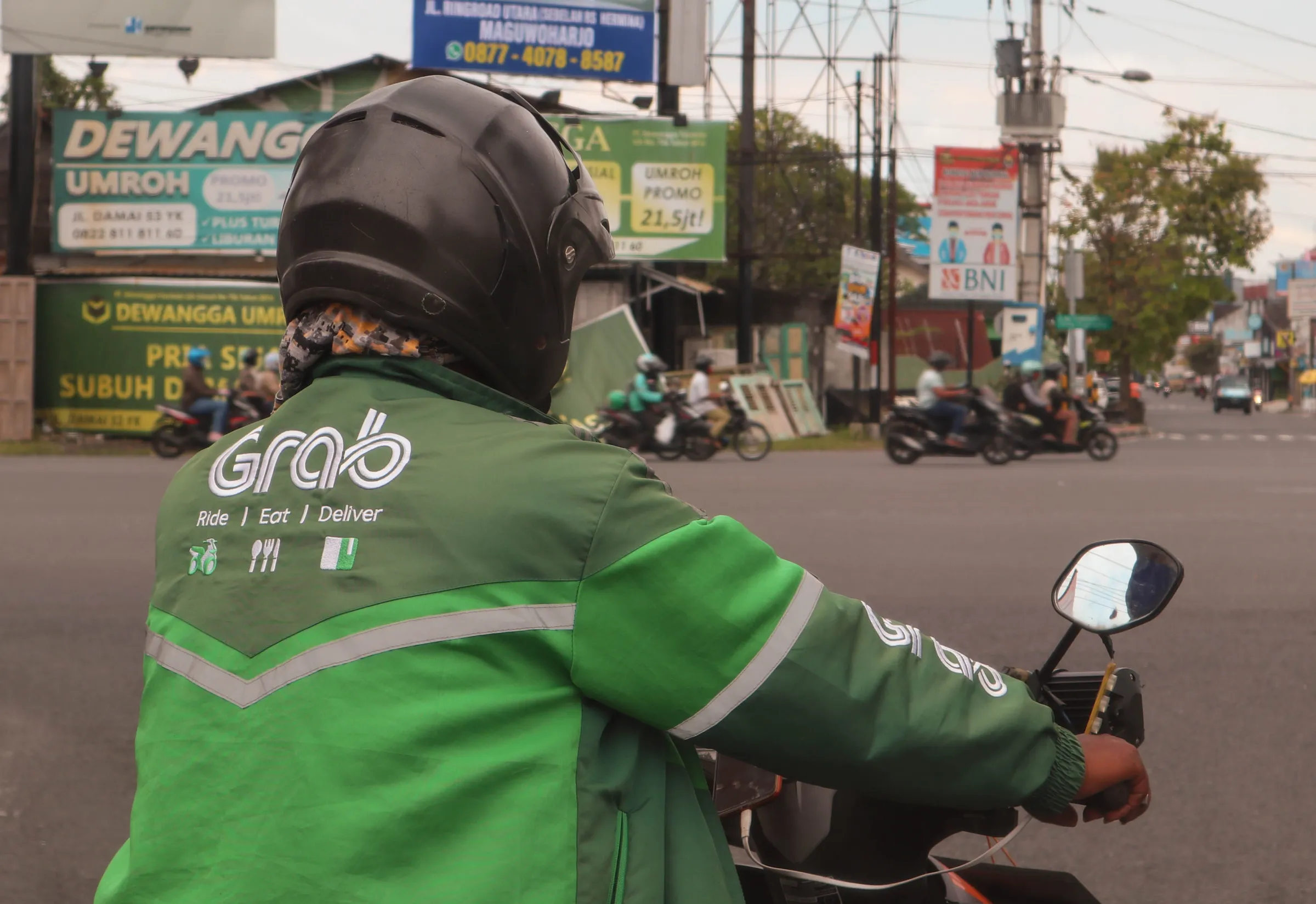 Grab是稱霸東南亞各國的交通、外送巨頭(圖片來源：Grab官網)