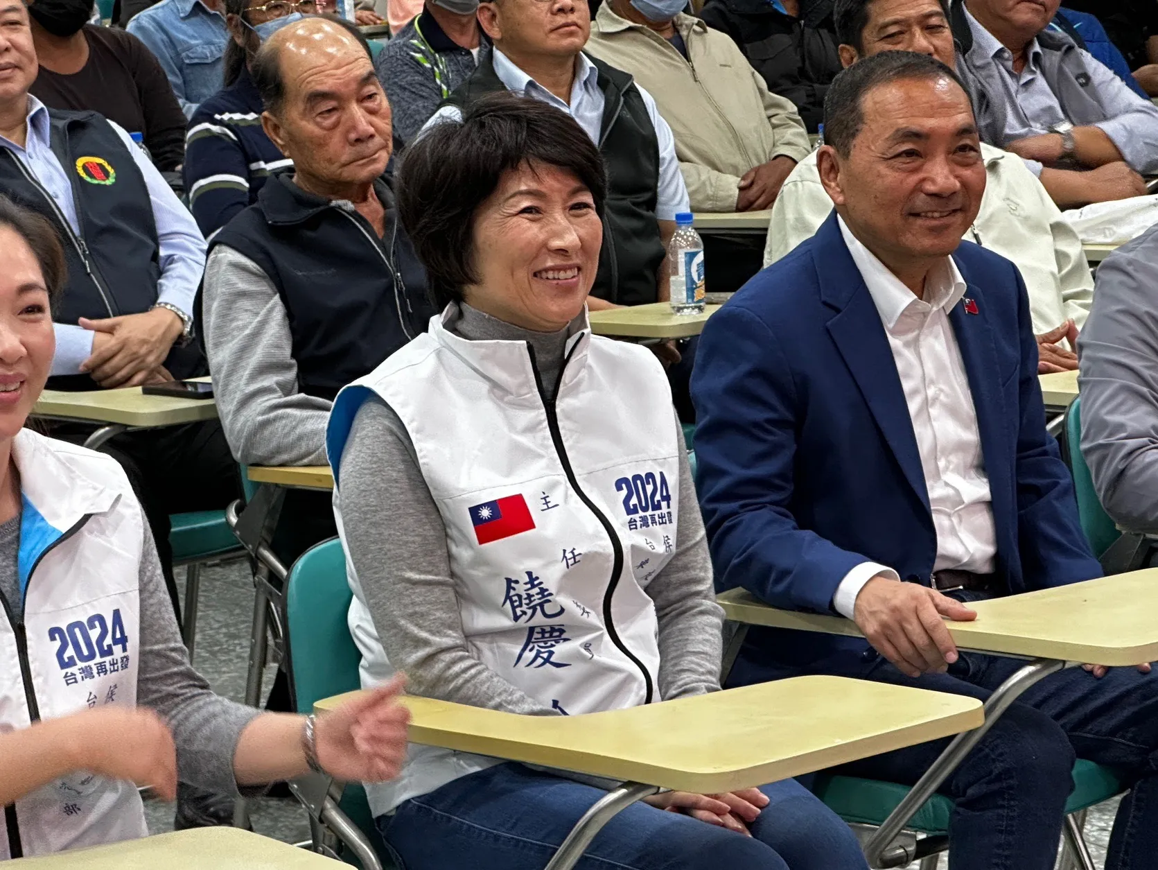 20231208-吳秀華（左起）、饒慶鈴、侯友宜。（蔡宜彣攝）