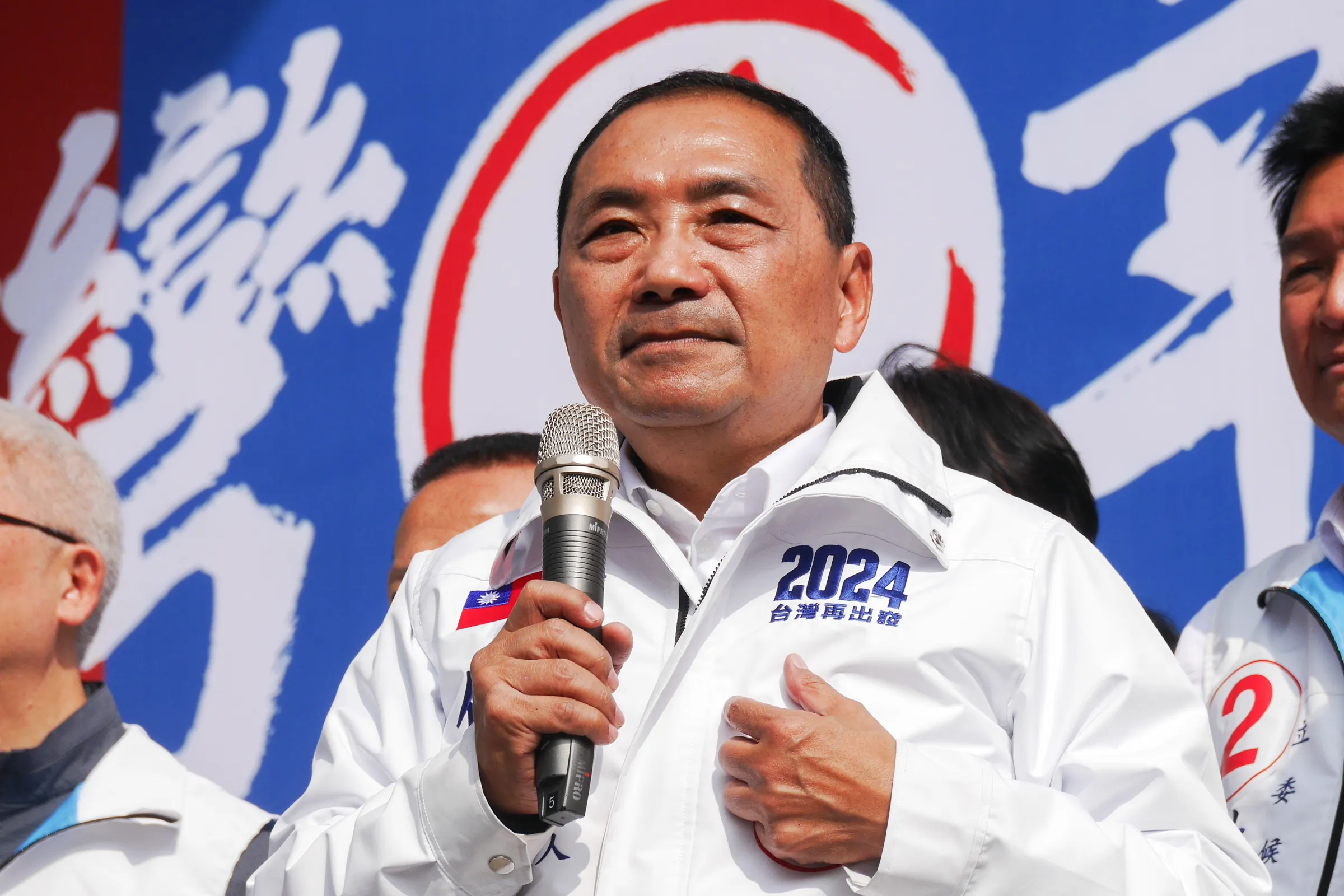 20240106-國民黨總統候選人侯友宜板橋車隊掃街，於會後對選民發言。（蔡親傑攝）
