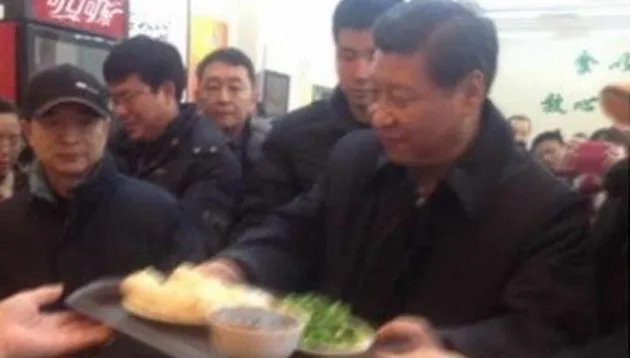 習近平親臨包子鋪。