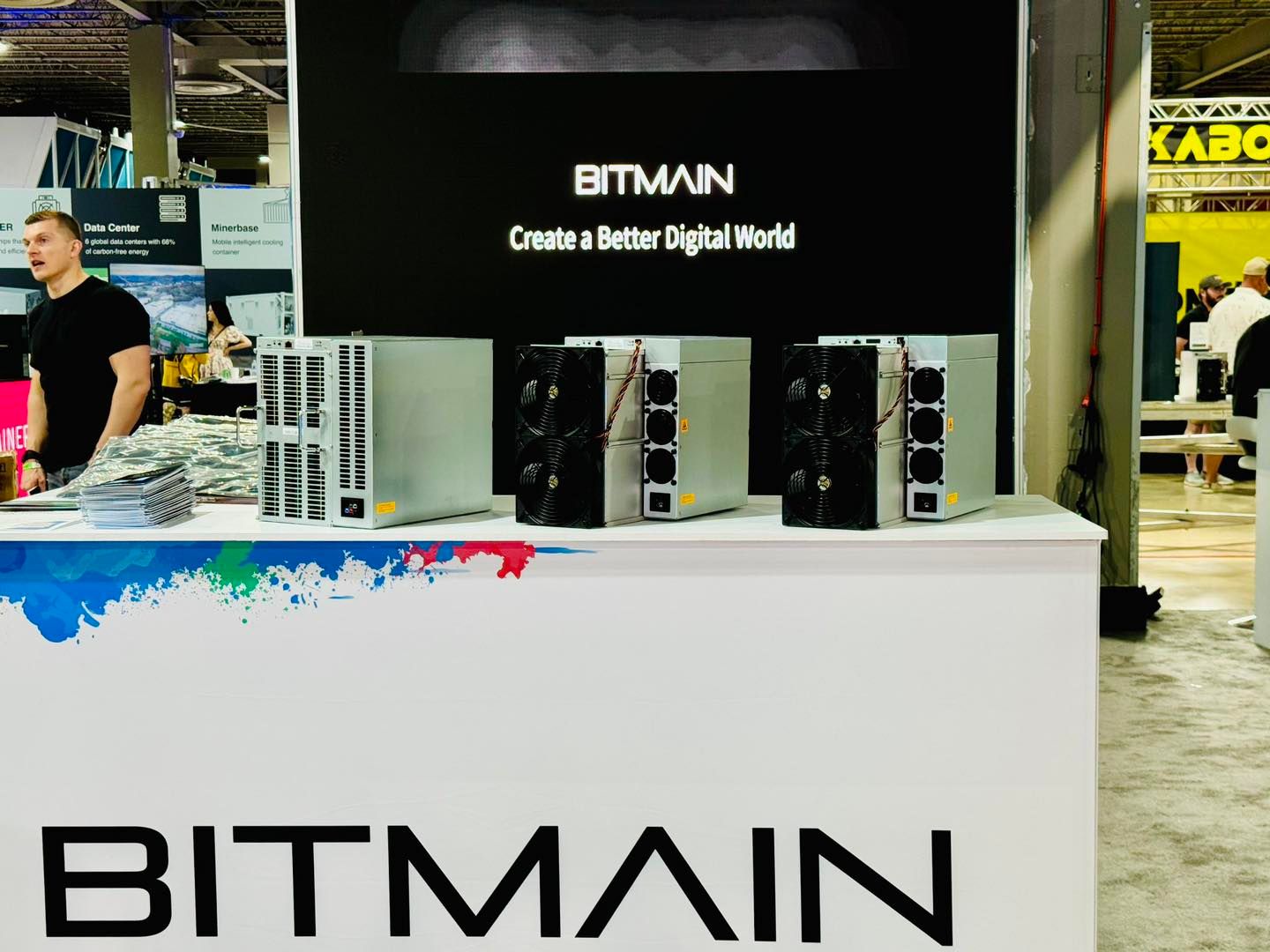 比特大陸是中國半導體設計公司。（圖／翻攝自FB／BITMAIN）