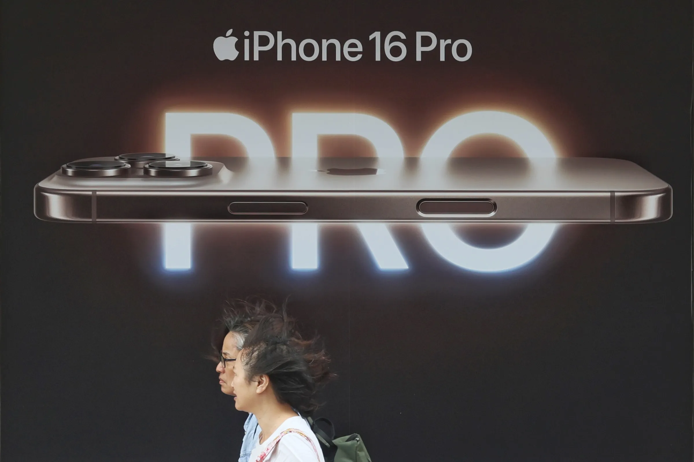 iphone手機、 蘋果手機。（柯承惠攝）