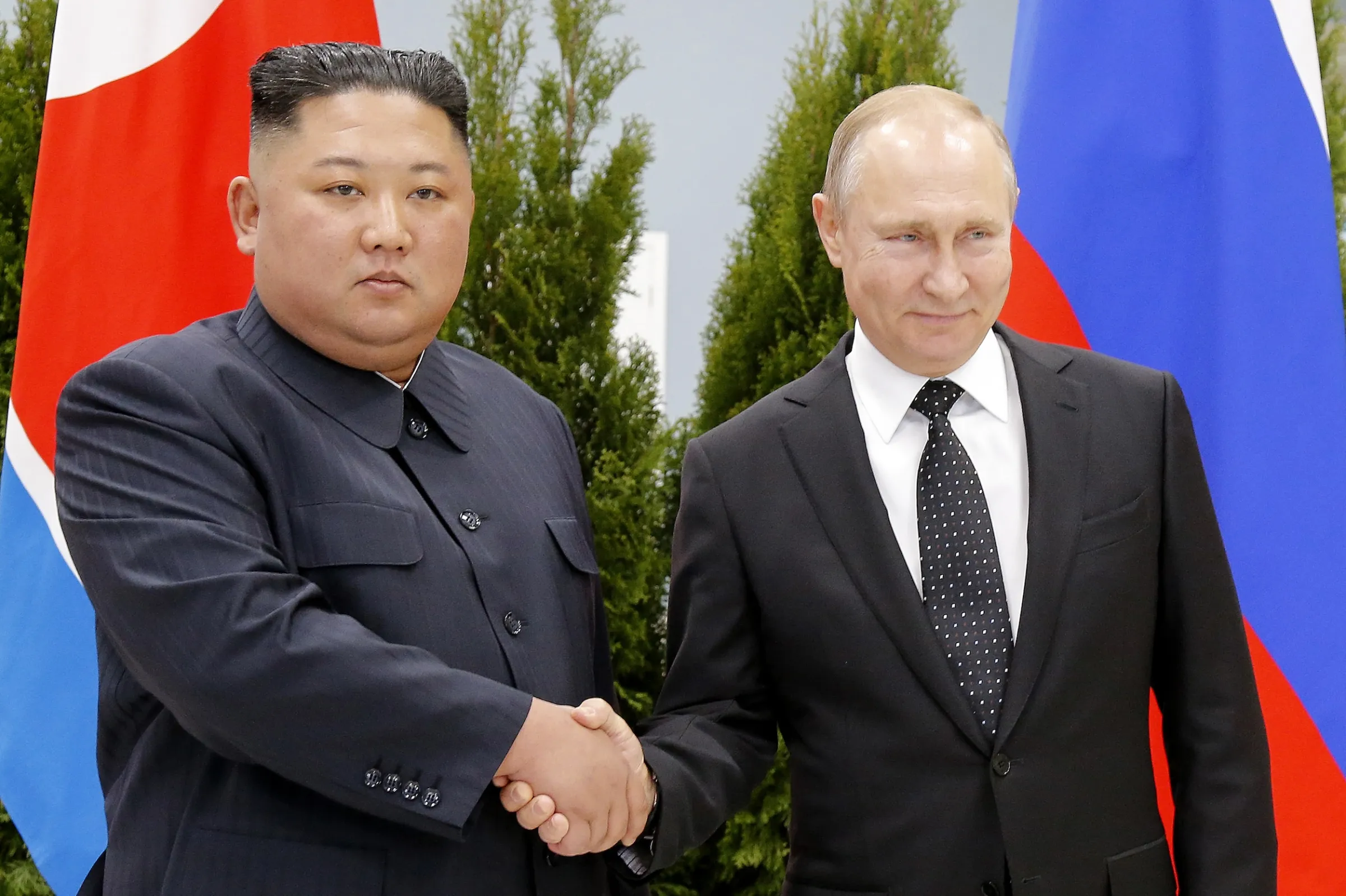 2019年4月25日，俄羅斯總統普京與朝鮮領導人金正恩在俄羅斯符拉迪沃斯托克（海參崴）會面。（美聯社）