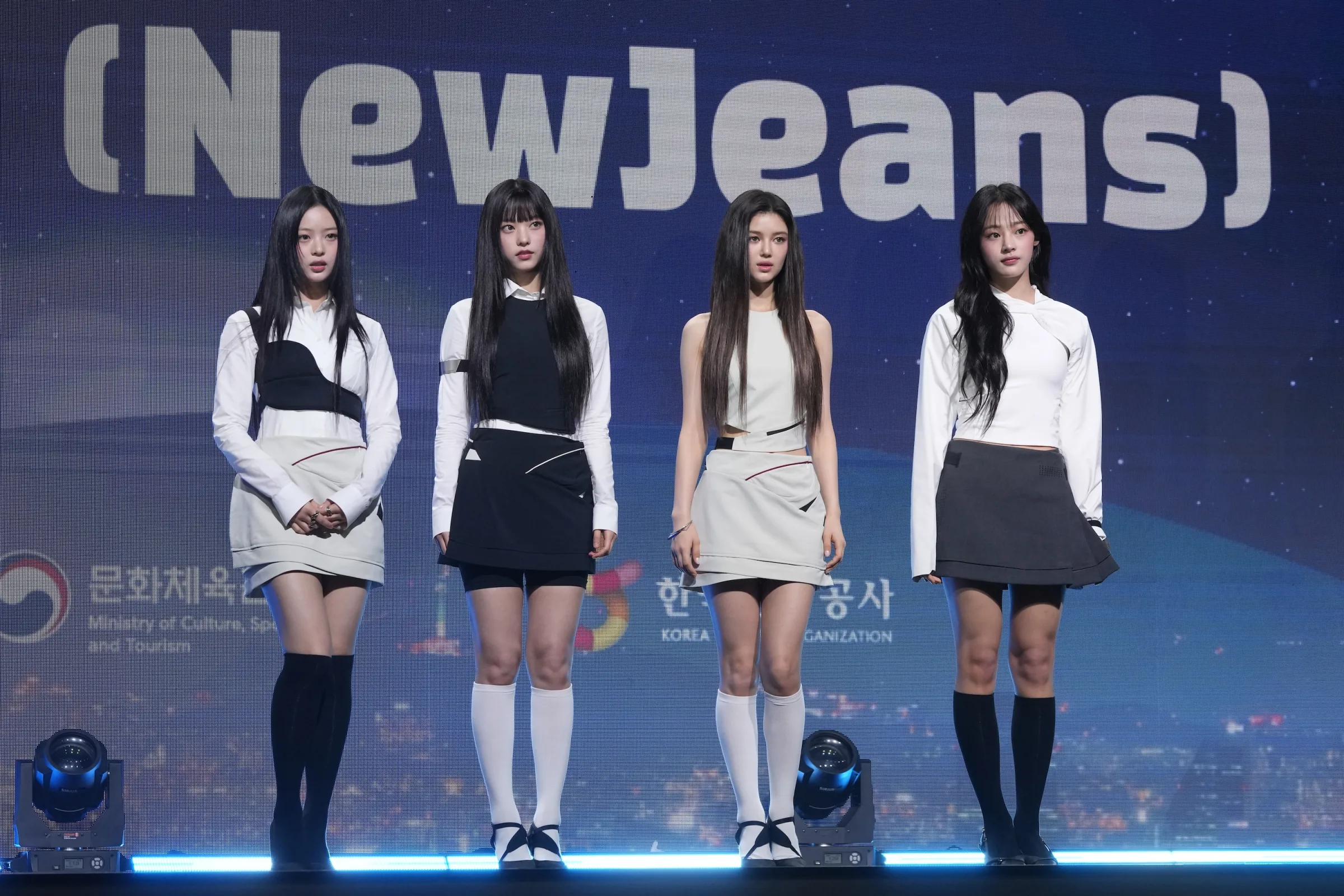 2024年7月11日，韓國文化體育觀光部任命K-pop團體NewJeans為旅遊名譽大使任命。（美聯社）
