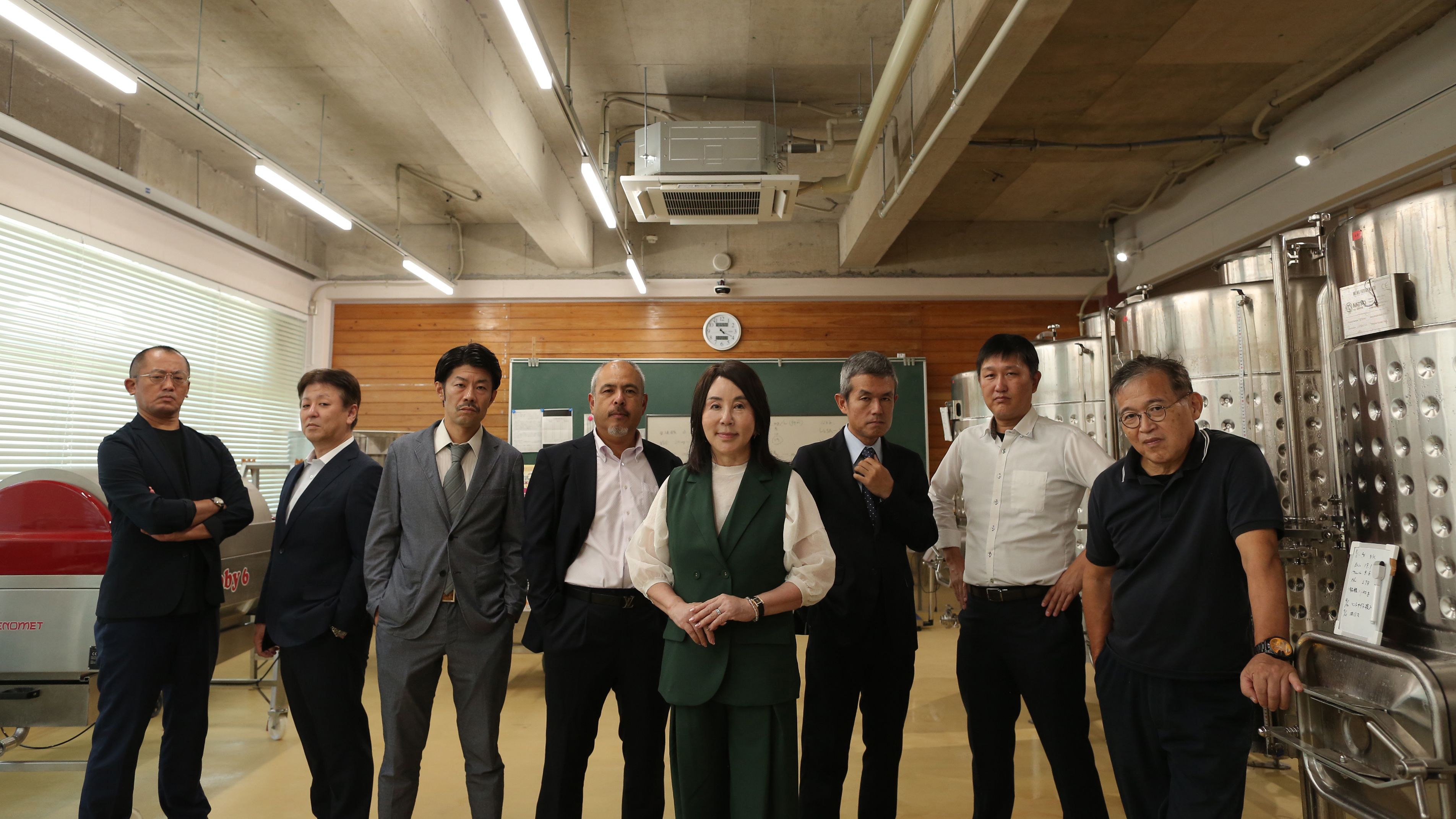 「廃校活用×ワイナリー」という斬新な発想