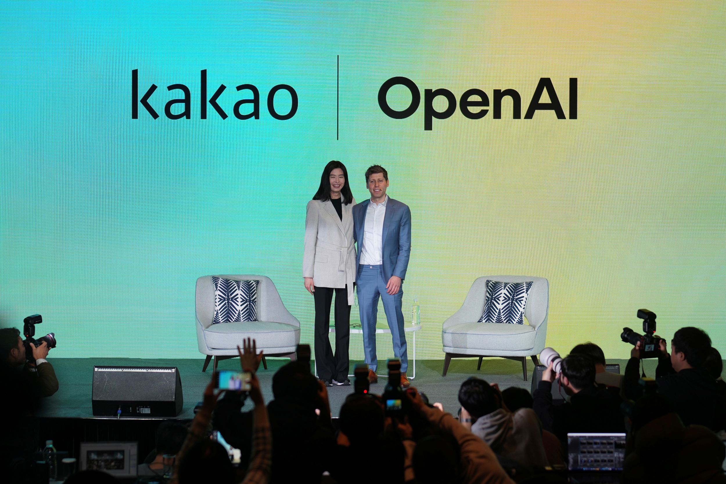 創造ChatGPT的OpenAI，將與南韓最大通訊軟體Kakao合作。（美聯社）