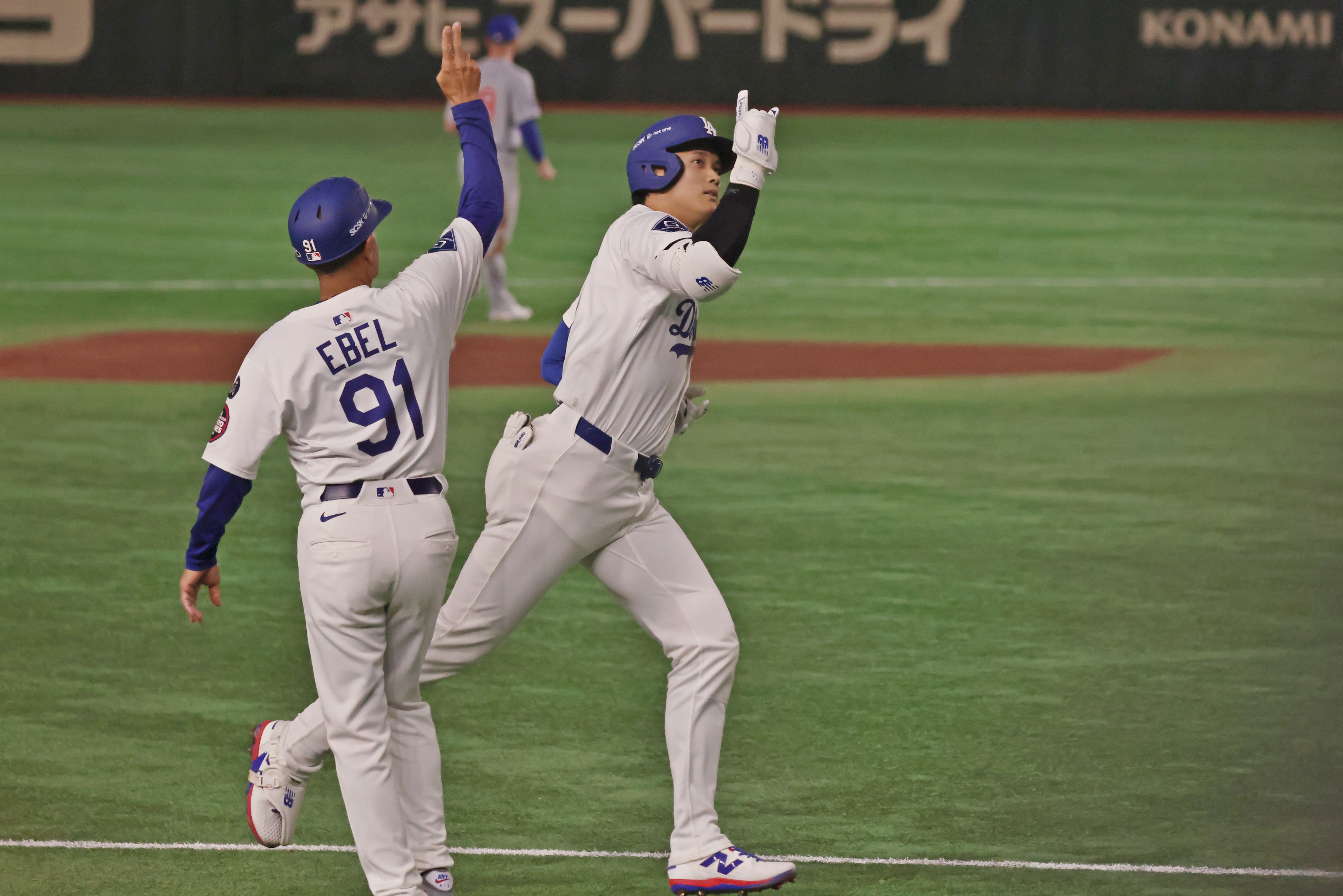 20250319-大聯盟東京海外開幕戰今（19）日登場，大谷翔平在內擊出三轟，最後就以6比3擊垮小熊。（陳志豪攝）