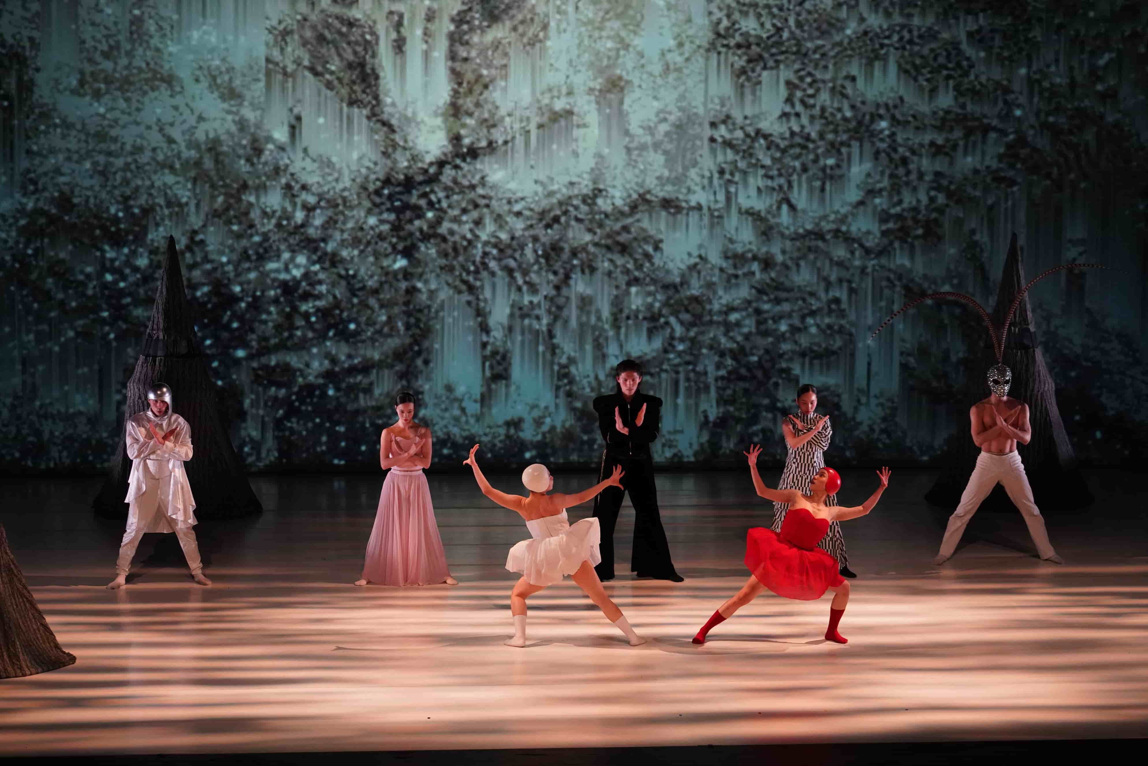 南山人壽邀請包含偏鄉及辦理特殊教育等31間學校師生，進入國家級表演藝術場館欣賞演出。(圖片提供：南山人壽)