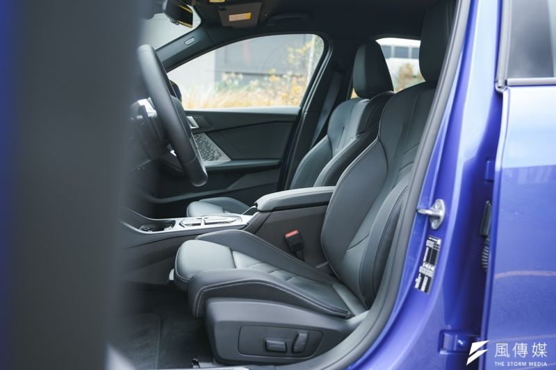 BMW011.jpg