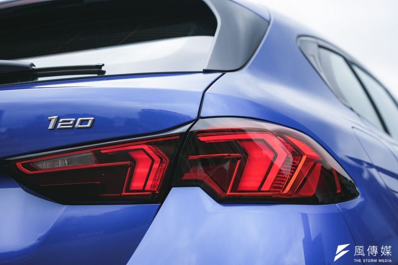 BMW007.jpg