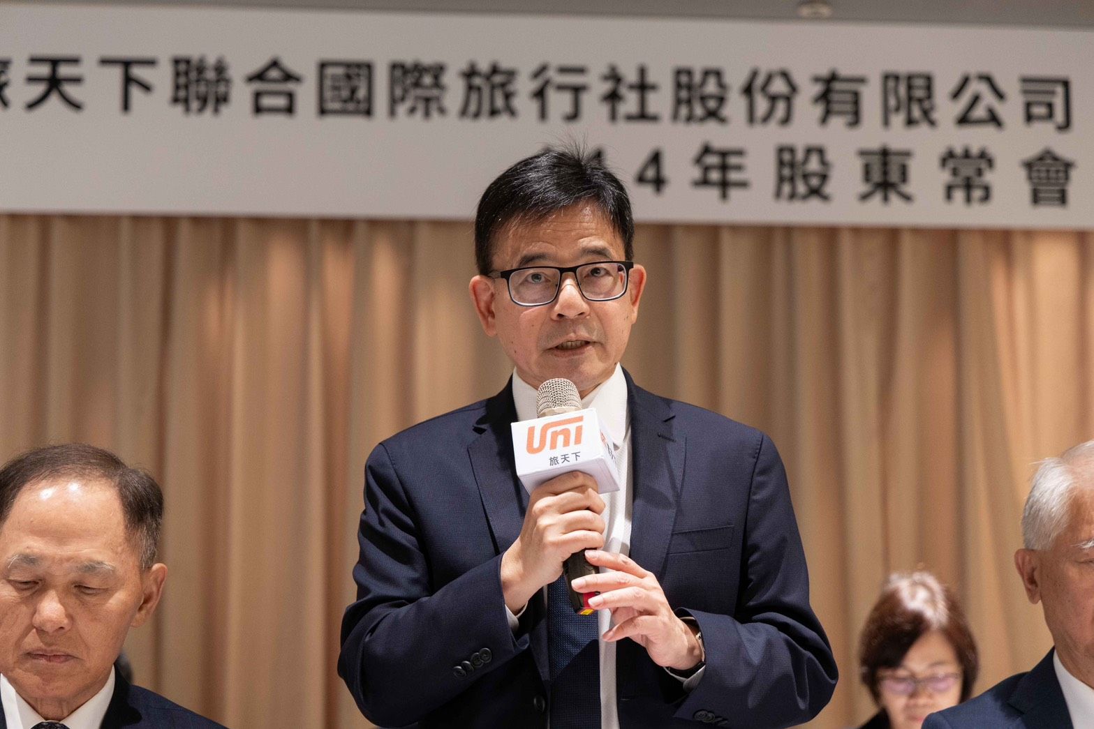 旅天下董事長李嘉寅親自主持股東常會。（旅天下提供）